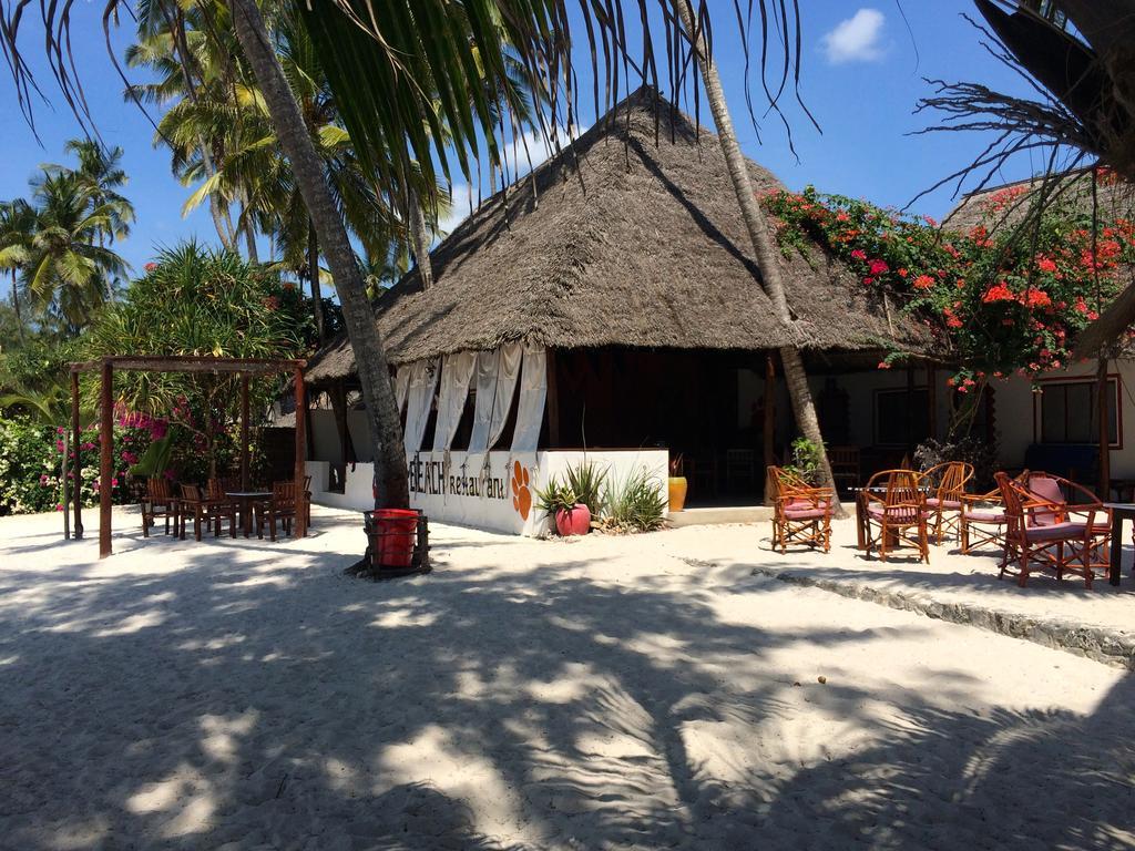 Simba Beach Zanzibar Kiwengwa  Luaran gambar